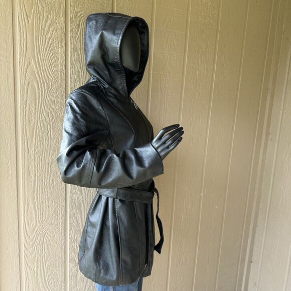 Croft‎ And Barrow Leather Jacket Womens Size Medium Black Button Up Lined Hooded - Picture 3 of 10